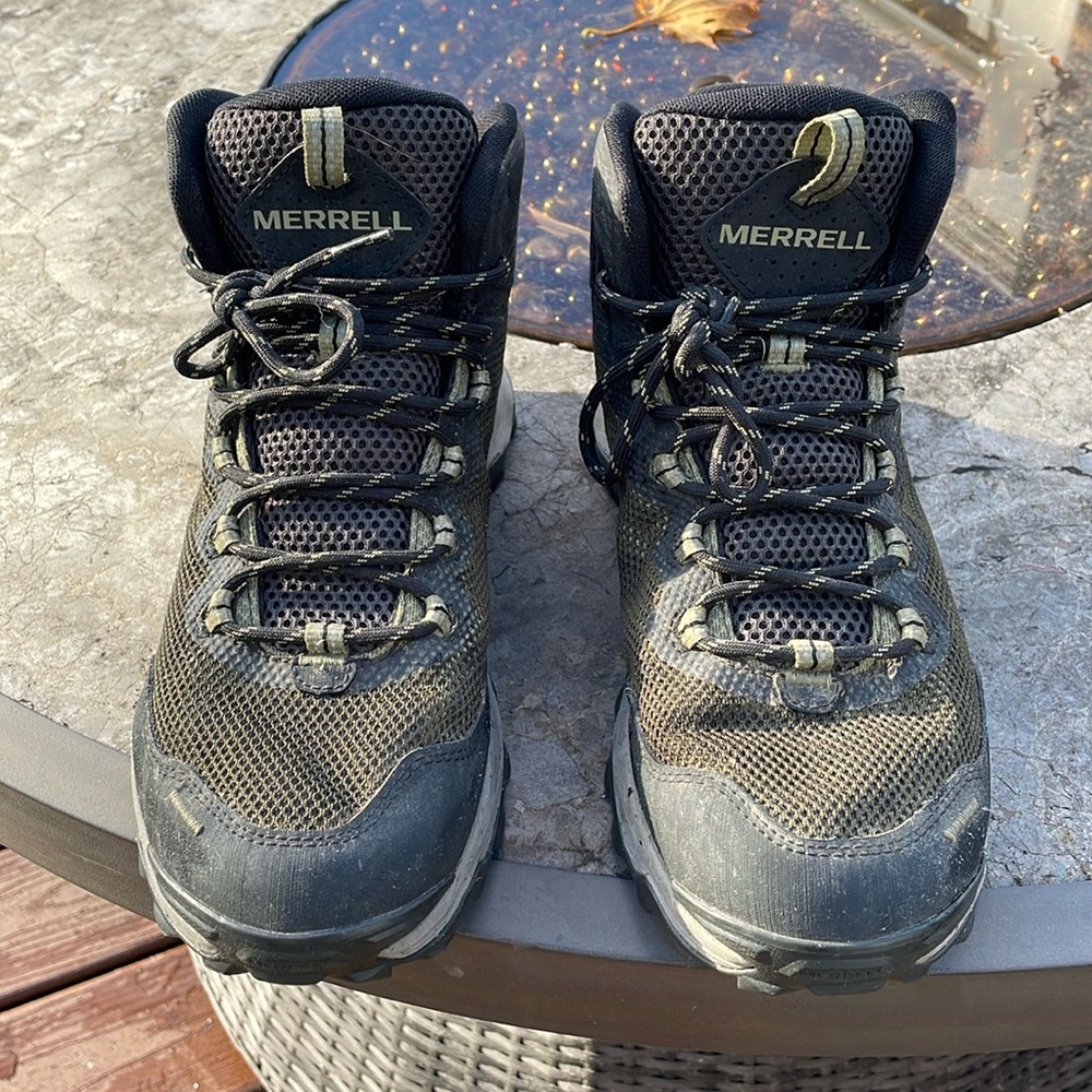 Men’s Merrell hiking boots
